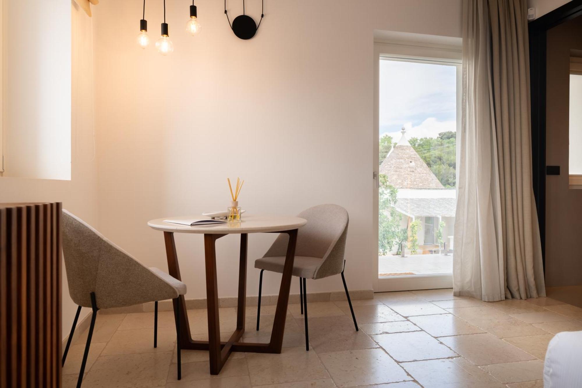 Essenza Relais Contemporaneo Acomodação com café da manhã Cisternino Exterior foto
